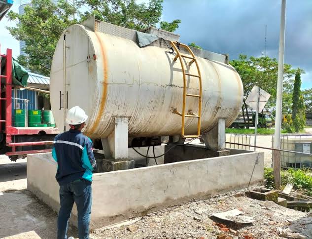 Pesat Uap, Bejana Tekanan dan Tangki Timbun